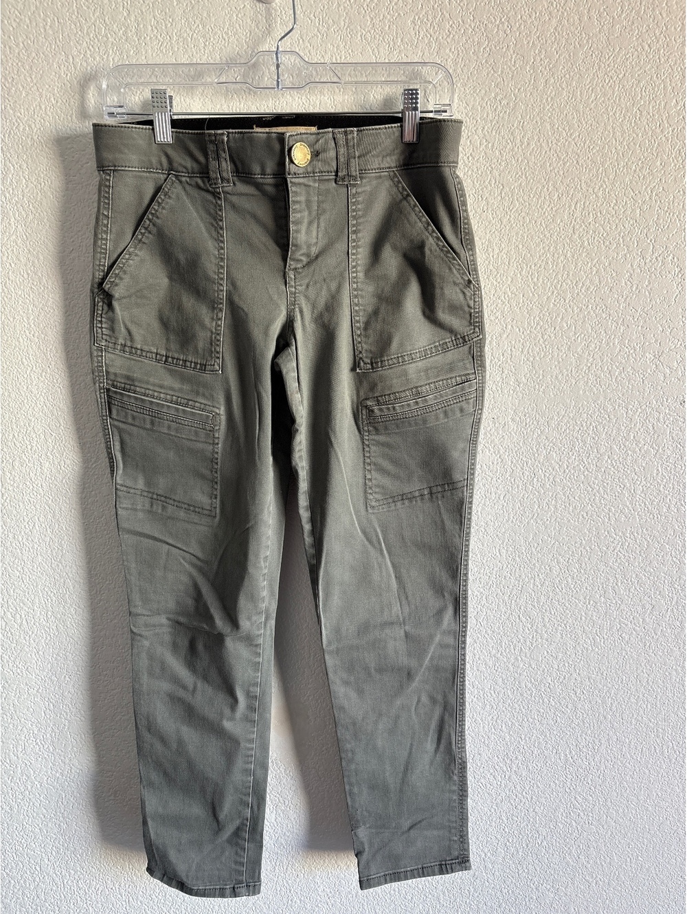 Democracy Women's Olive Green Cargo Pants Size 6